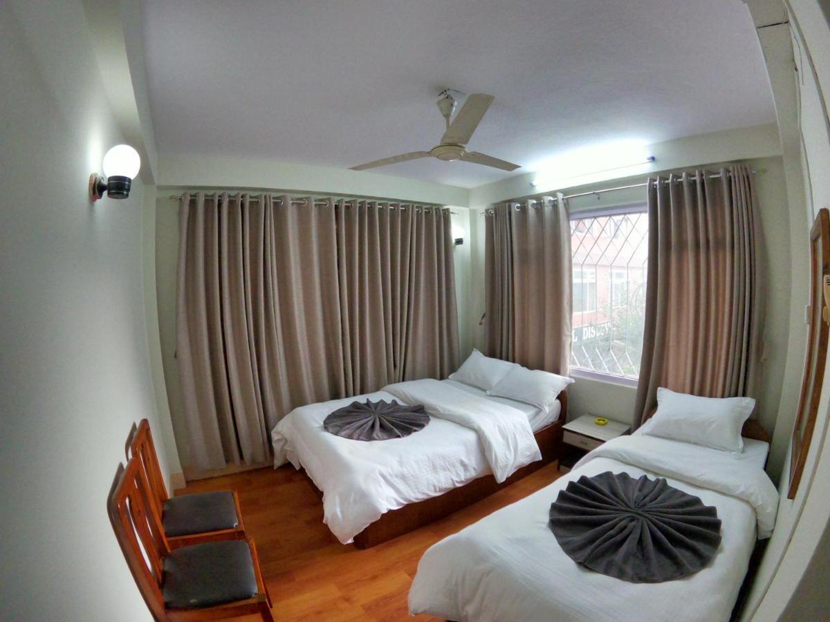 Om Tara Guest House Pvt Ltd Katmandú Exterior foto
