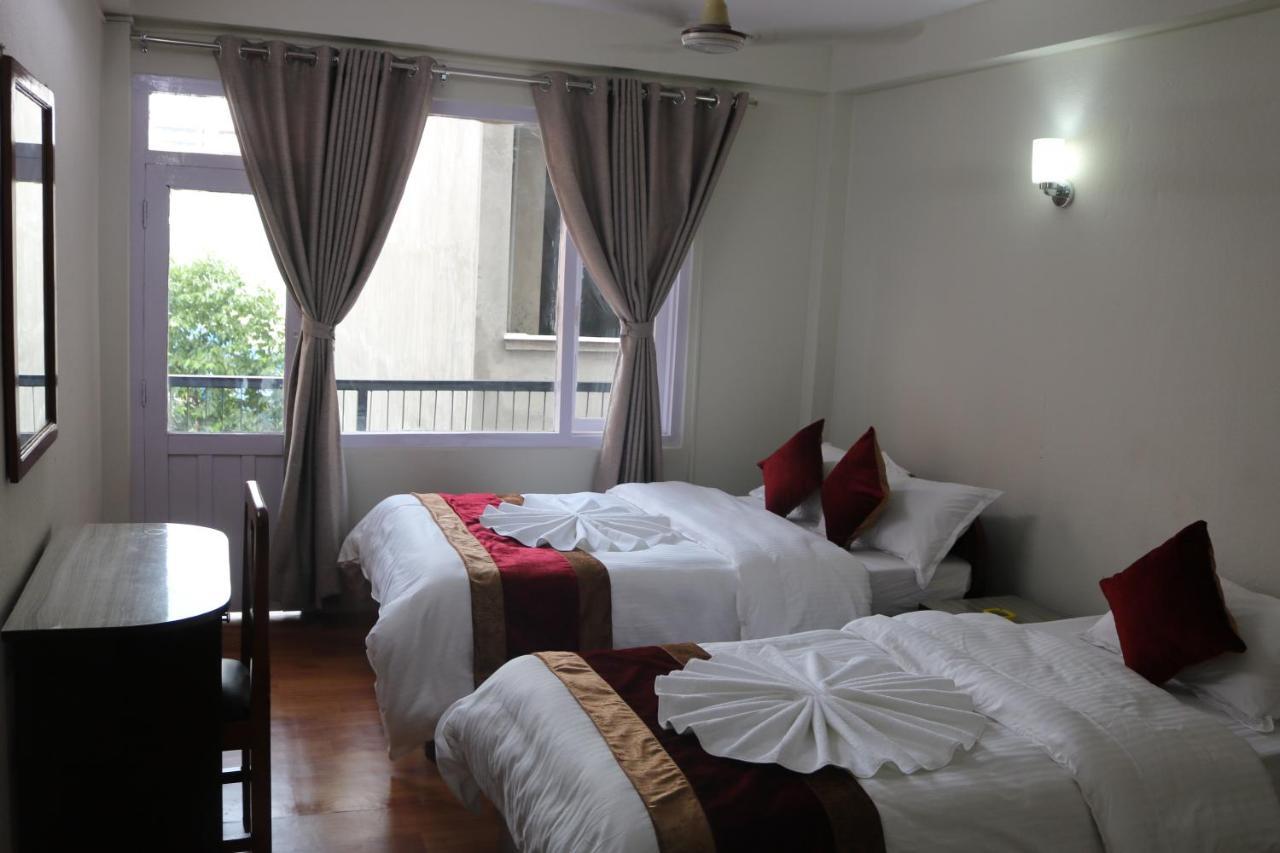 Om Tara Guest House Pvt Ltd Katmandú Exterior foto