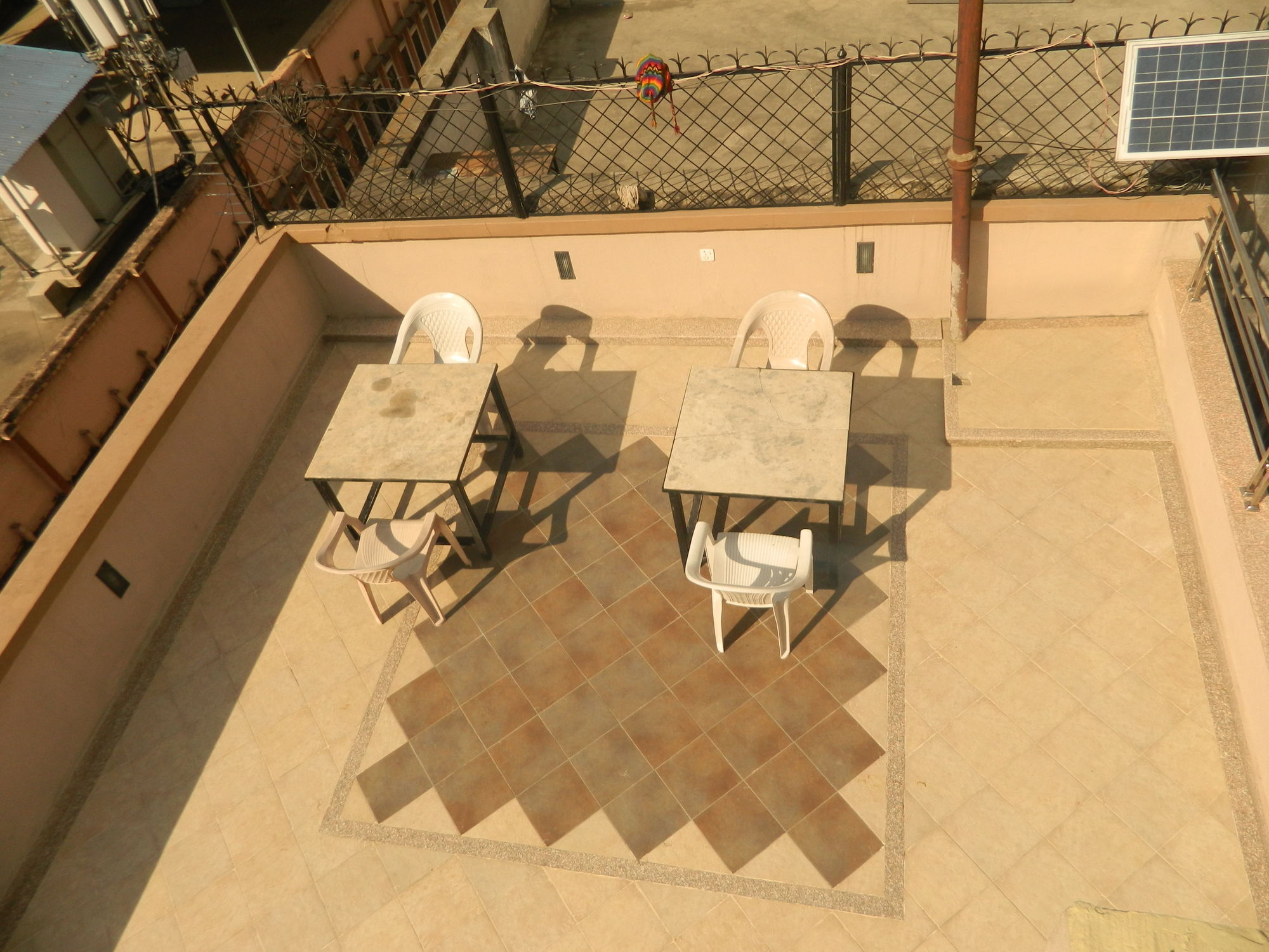 Om Tara Guest House Pvt Ltd Katmandú Exterior foto