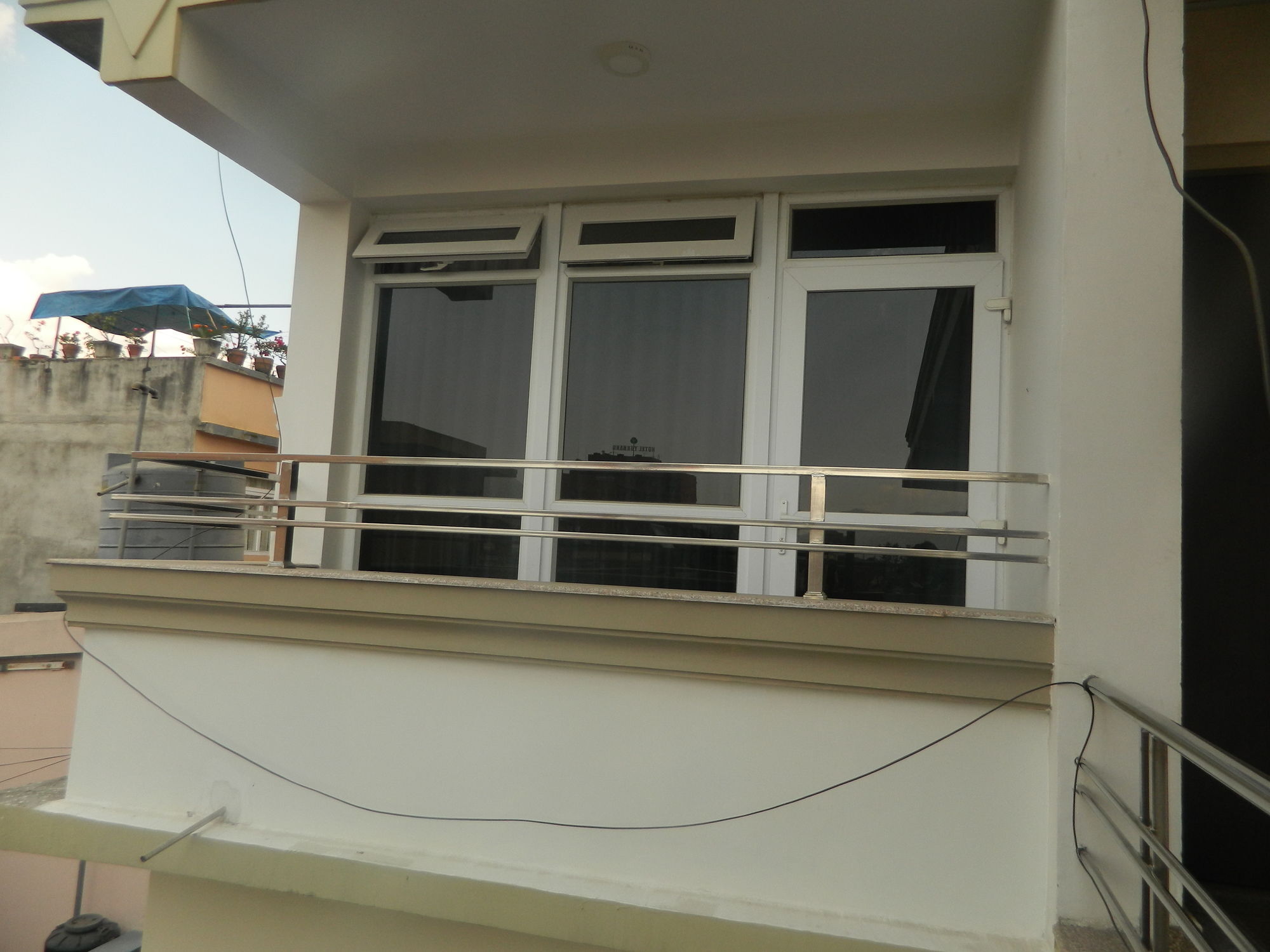 Om Tara Guest House Pvt Ltd Katmandú Exterior foto